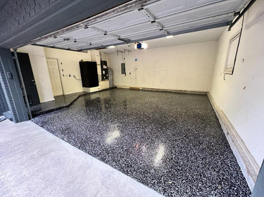 Partial Flake Epoxy Flooring System - Solid Color Flakes